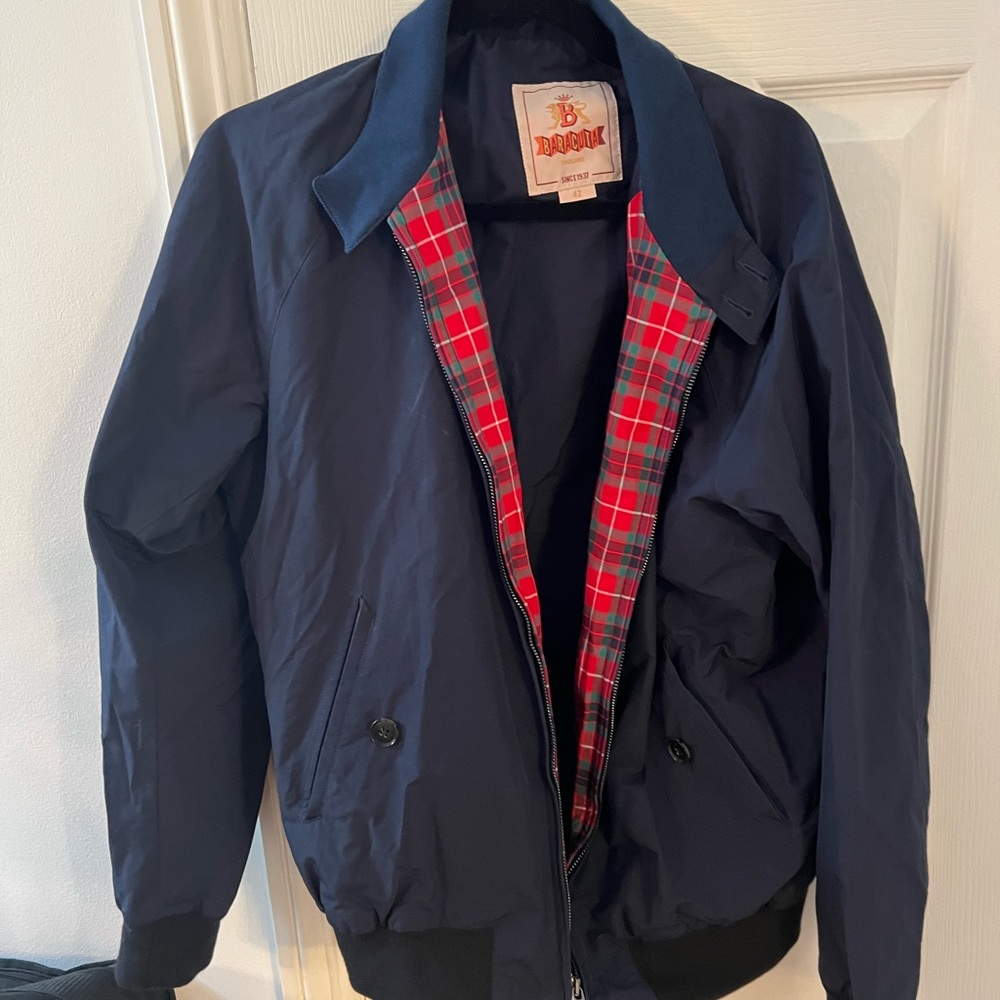 Baracuta the G nine jacket navy size 42. Barely worn (didnt fit me)